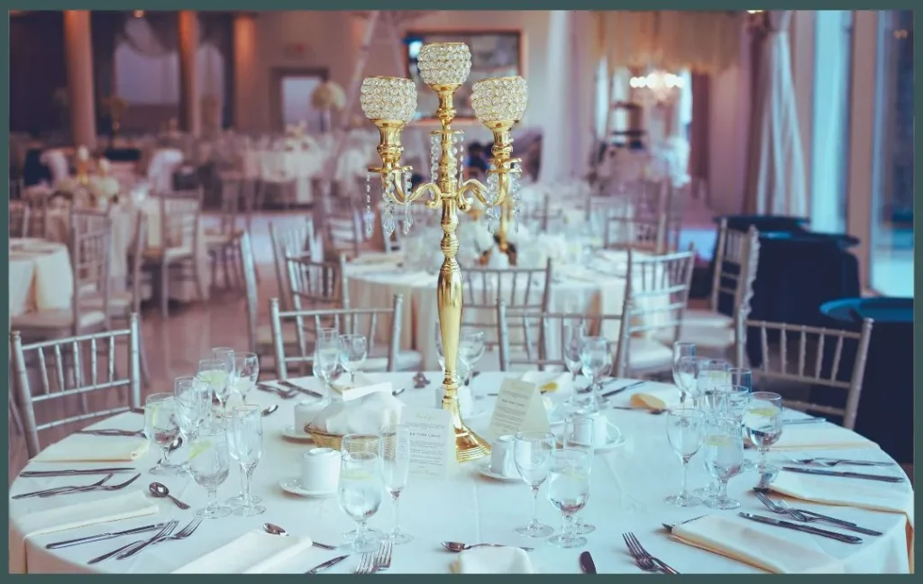 How to Choose the Right Centerpiece for Your Wedding Reception